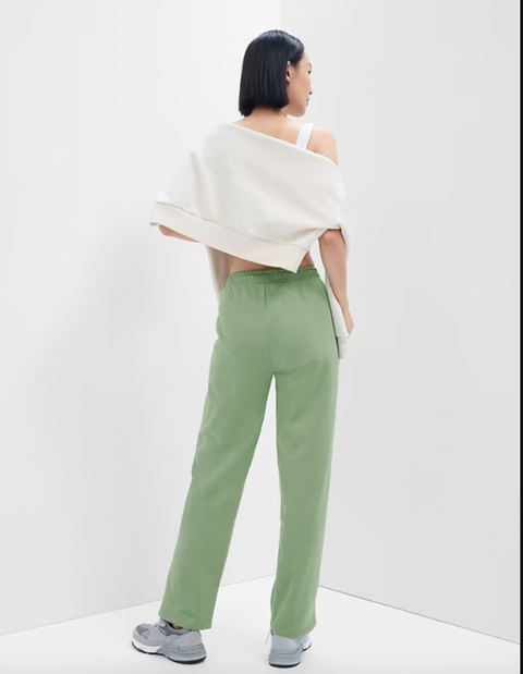 gap Gap Logo Straight Leg Sweatpants $520