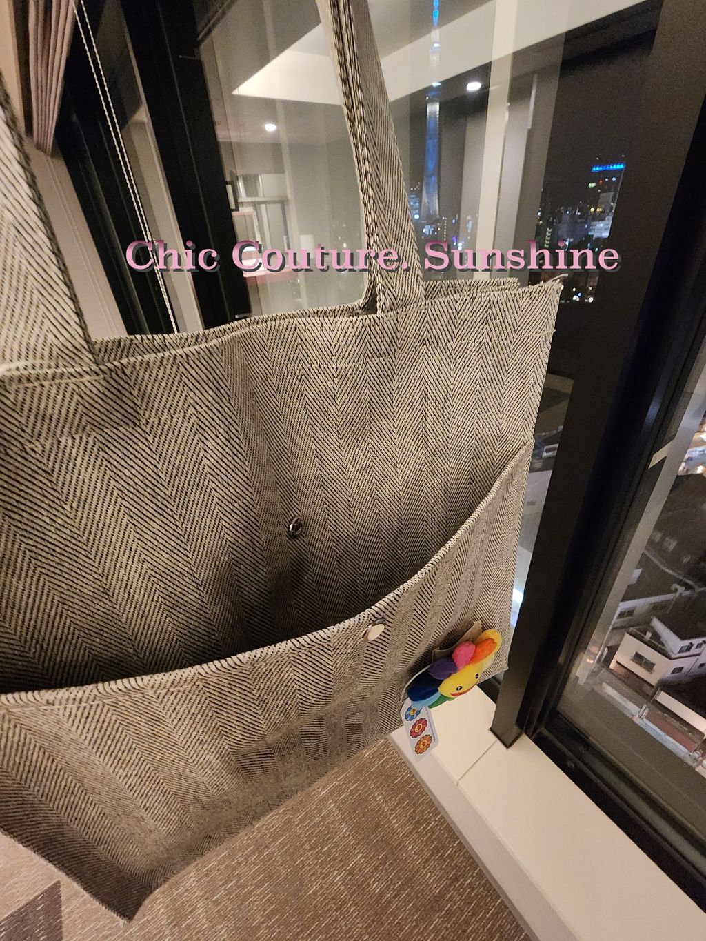 tote bag with floral keychain20240910_213630