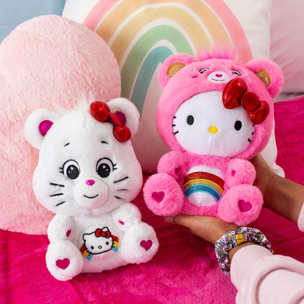 Care Bears™ – Hello Kitty Loves Cheer Bear 10″ Collectible Care Bears Plush 2-Pack  5