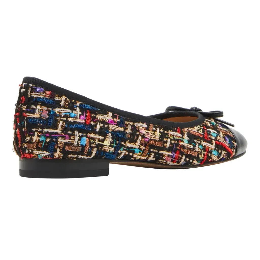 Steve Madden Ladies' Flat  5