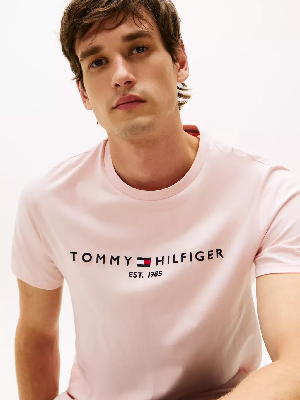 tommy Embroidered Tommy Logo T-Shirt  3