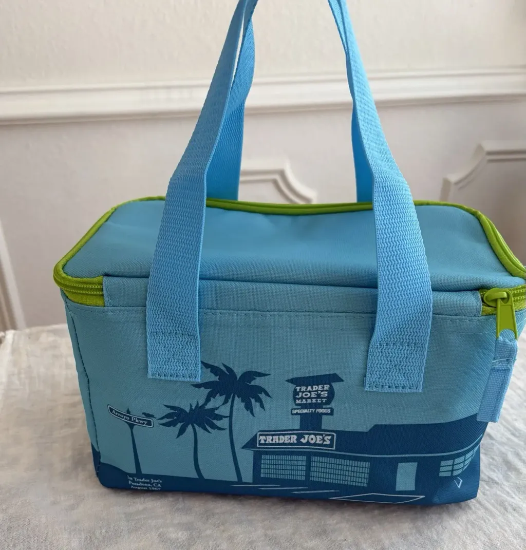 Trader joe's Mini Insulated Bags  13 5