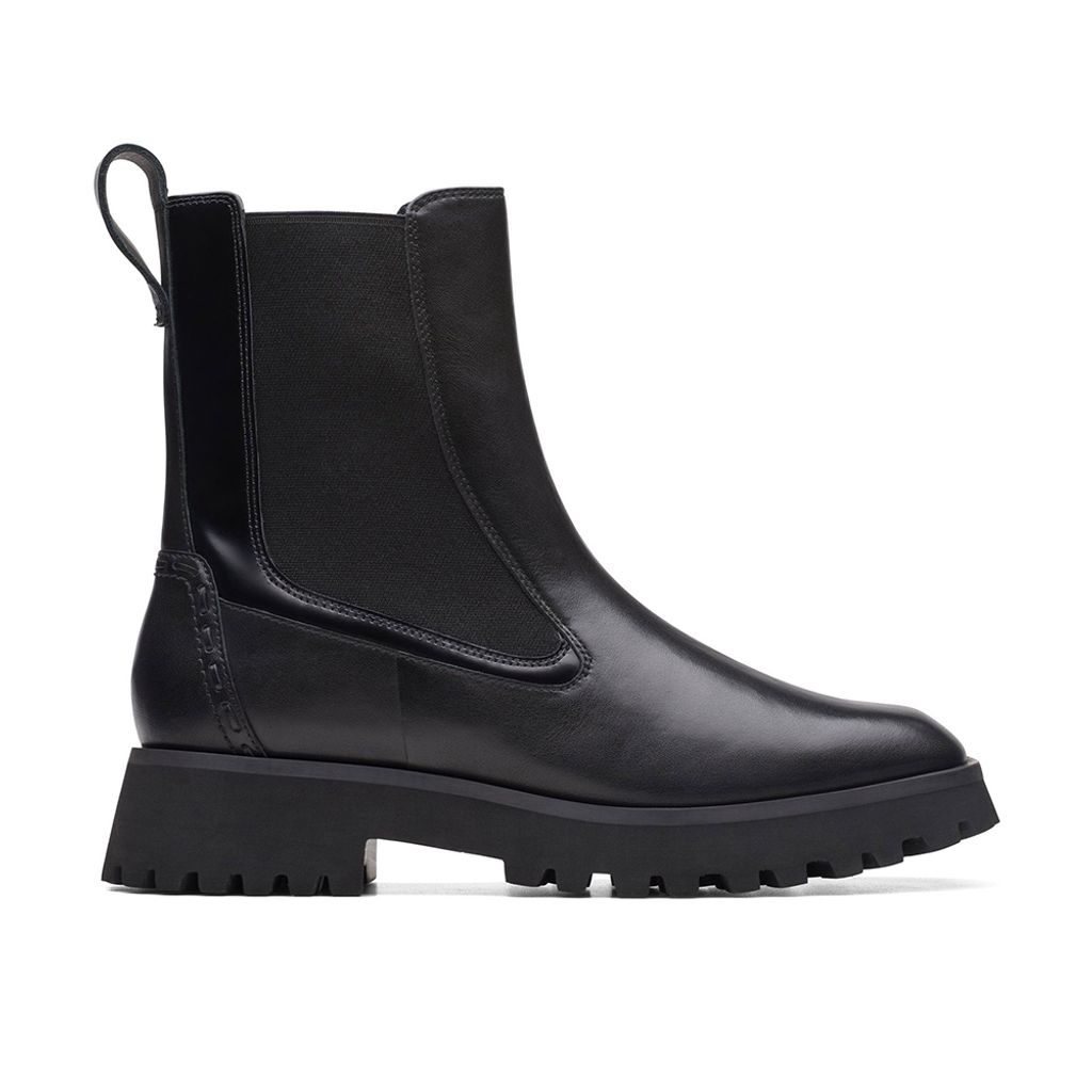 Clarks Women’s “Stayso Rise” Boots 1
