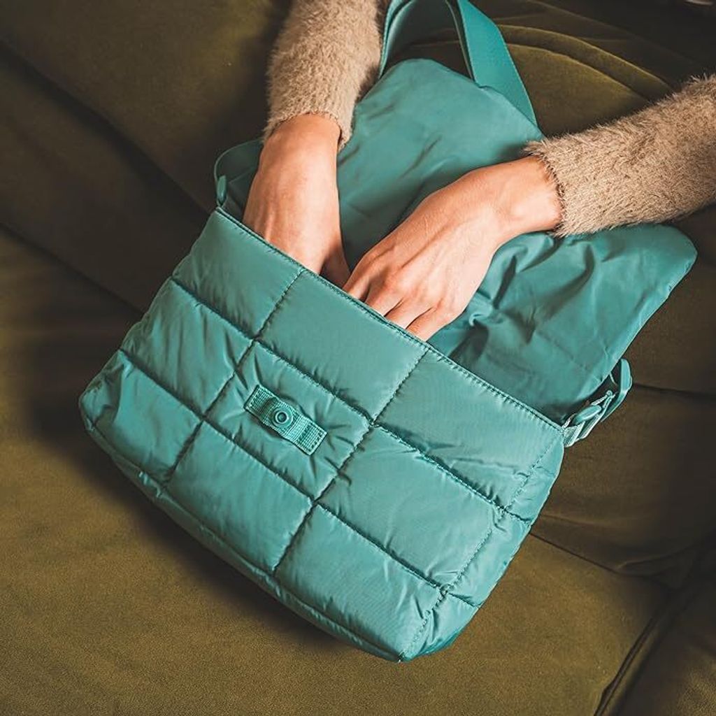 ADIDAS Quilted Crossbody Bag  1