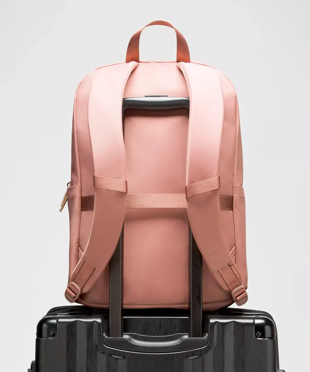 Everywhere Backpack 22L  334