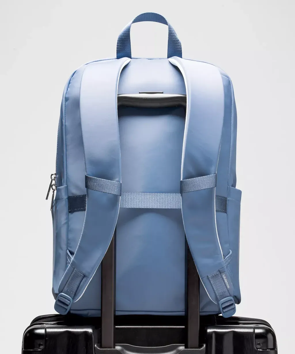 Everywhere Backpack 22L  23