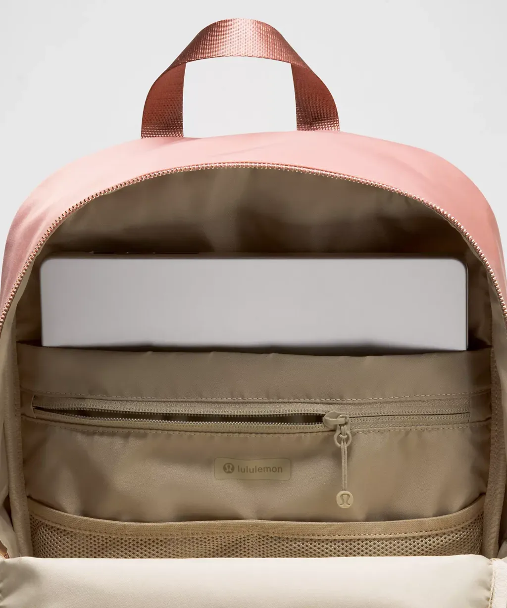 Everywhere Backpack 22L  33