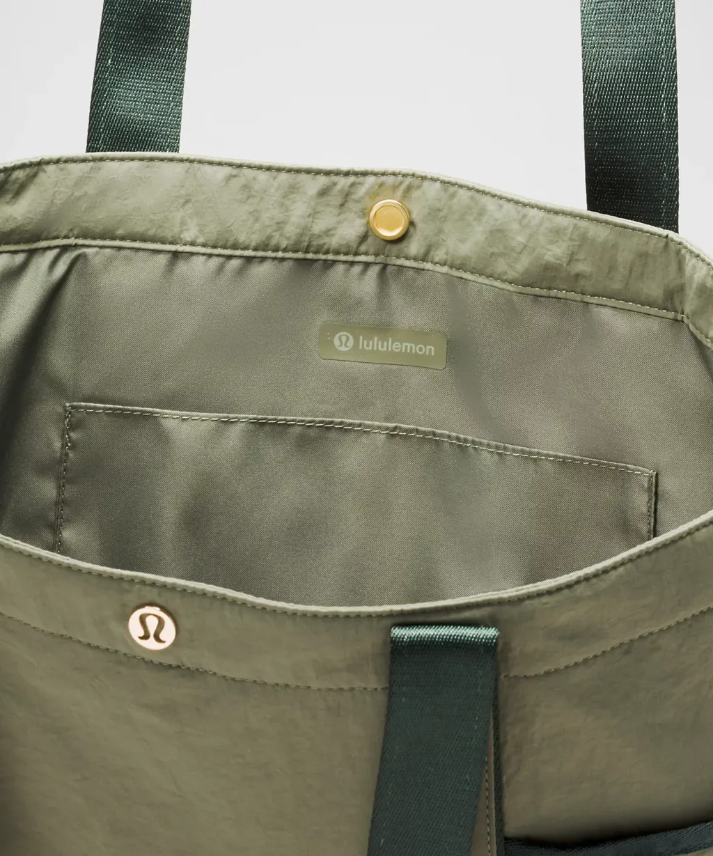 Daily Multi-Pocket Tote Bag 20L  3