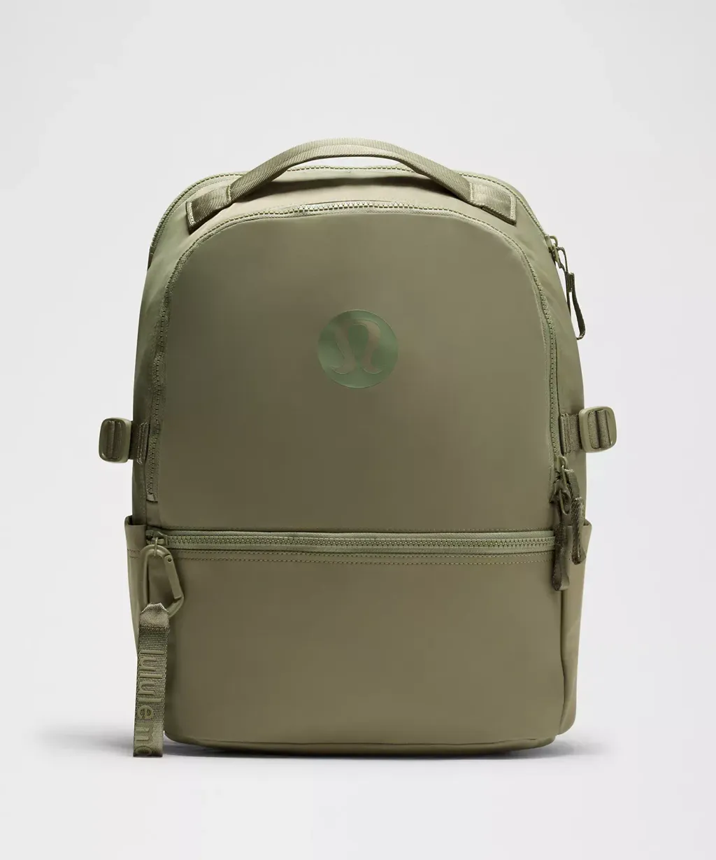 New Crew Backpack 22L 
