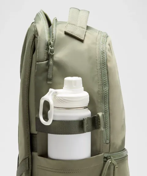 New Crew Backpack 22L  2