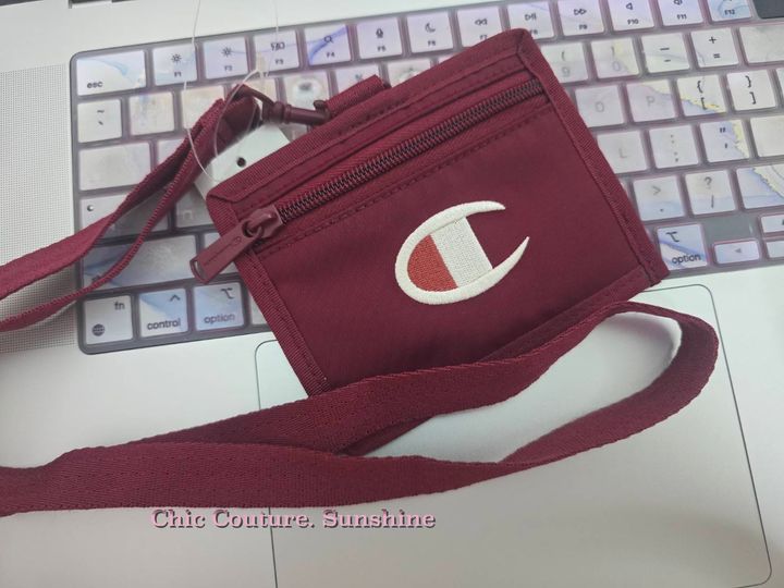 Champion  Lanyard Wallet
2490355_0