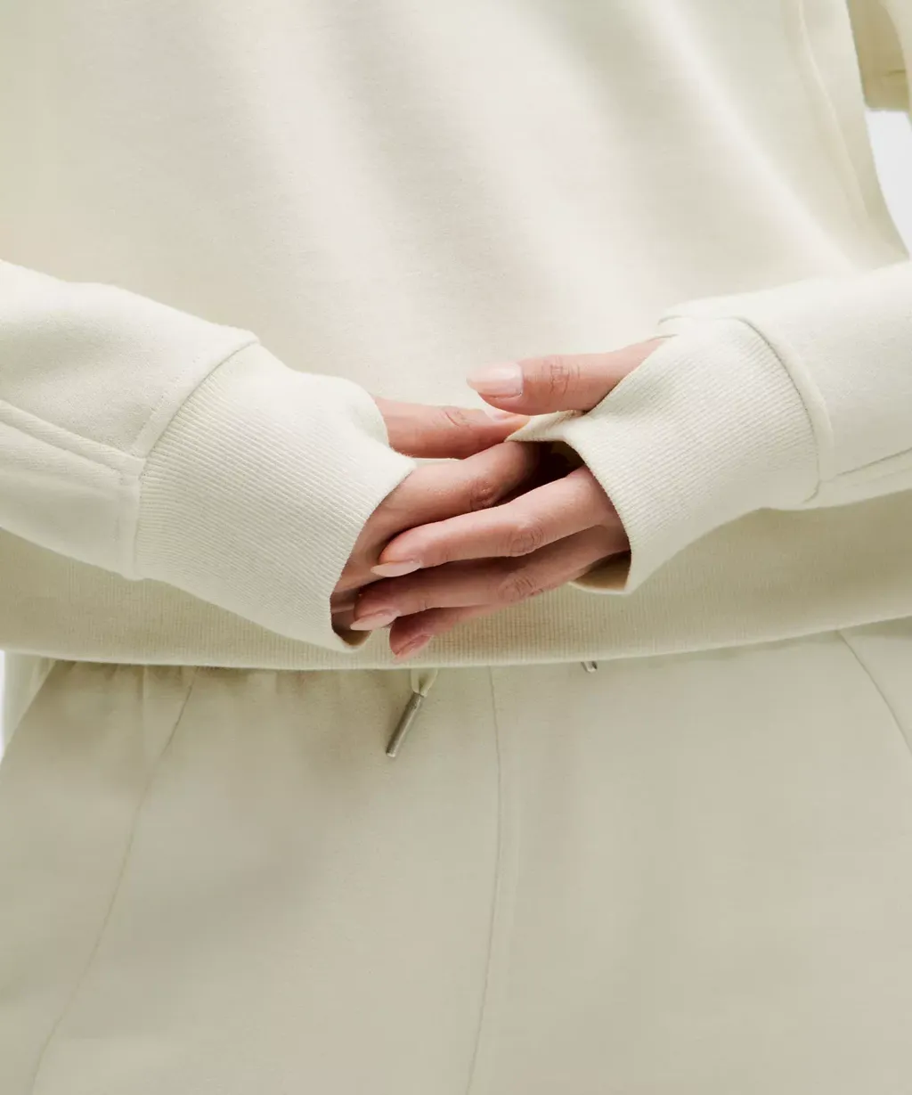 Scuba Oversized Pullover *Wordmark 8