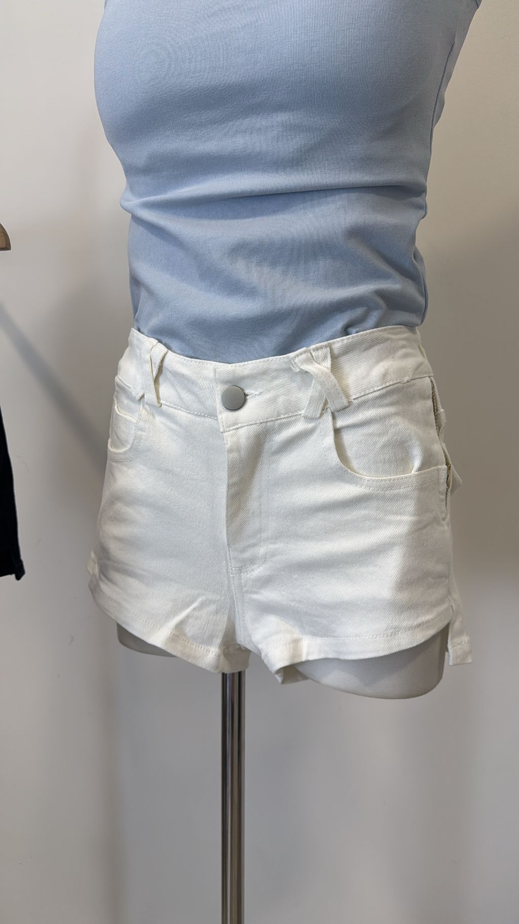 image_CCE7D4B3-AAC2-4794-A83C-E7855A09C25E_1758800439