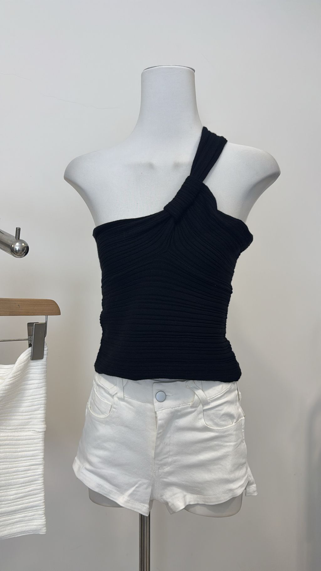 image_ACECBA7B-6B81-412B-AE72-F103ABB613EE_1758803437