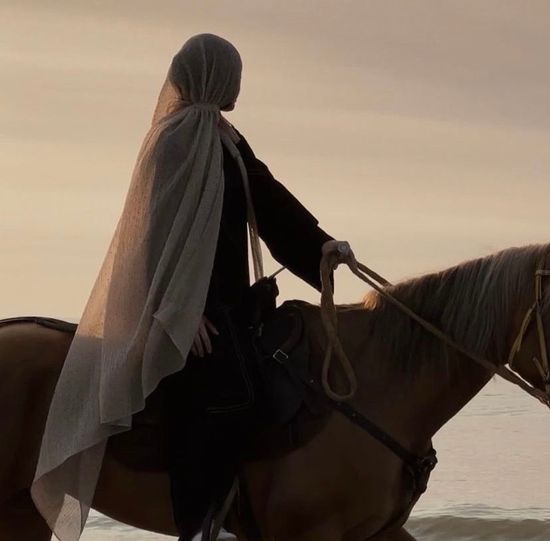 EVERYTHING YOU'RE INTO | Abayaheaven