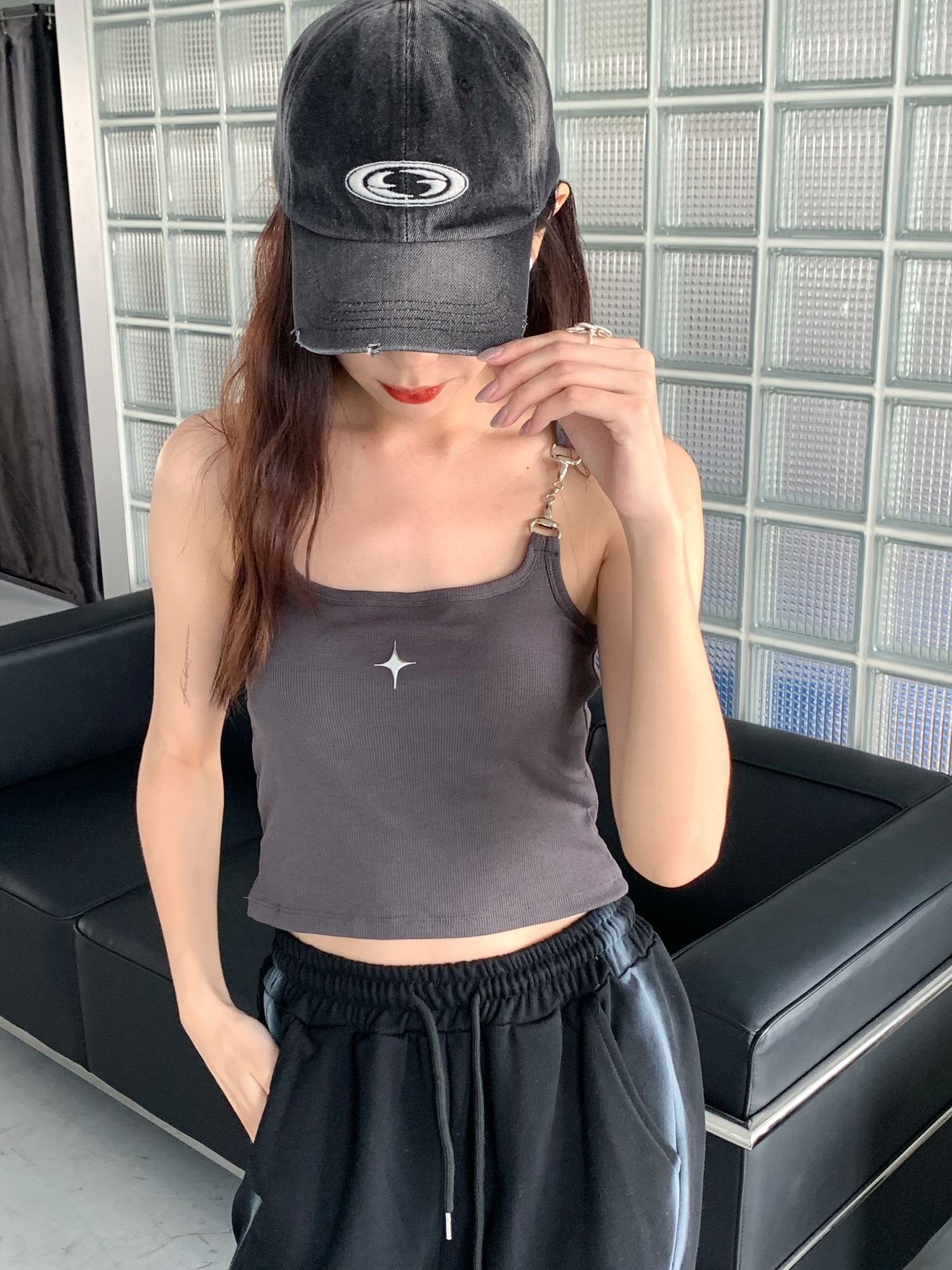 https://cdn.store-assets.com/s/1224886/f/13720485.jpeg