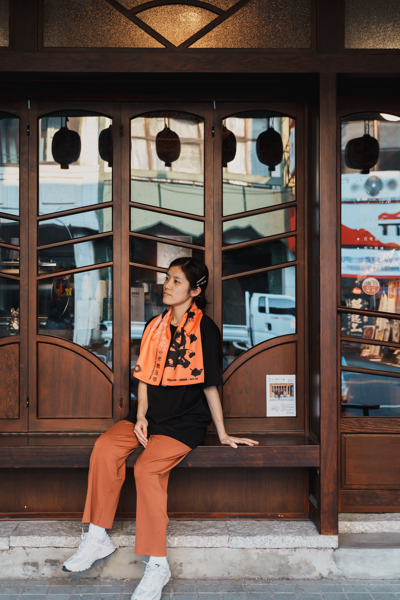 D122AAFA-451C-40B7-A28A-7E00503EF7E4