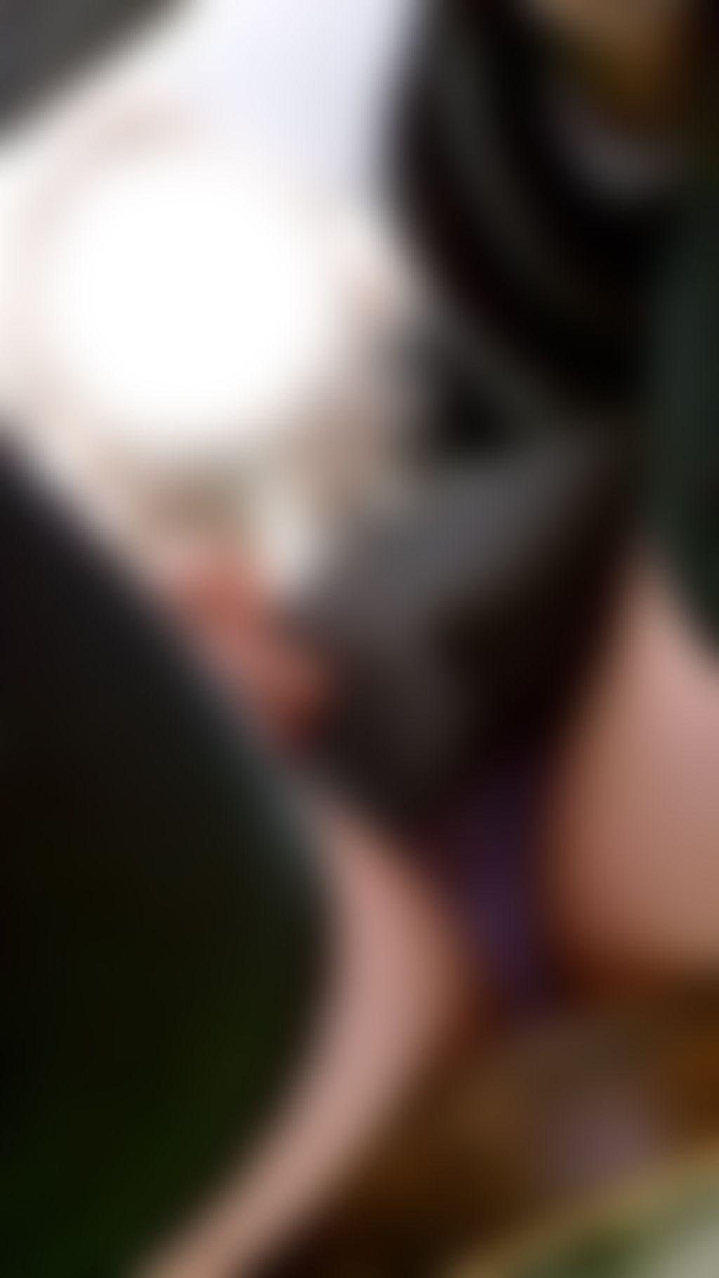 A10.課桌椅之中的紫色蕾絲內褲201