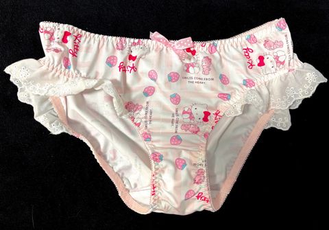 LINE_ALBUM_Kitty草莓褲 550_260312_2