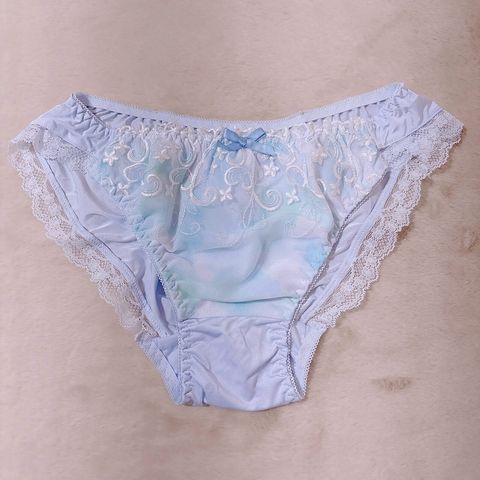 藍綠色暈染小花