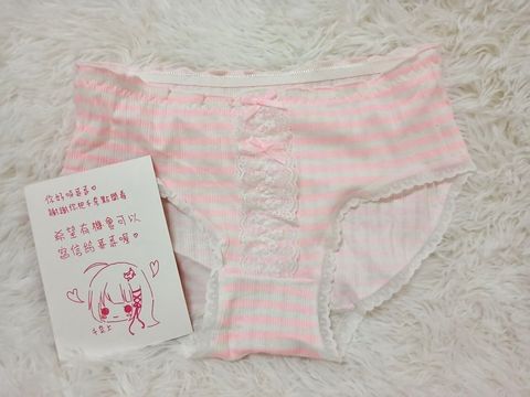 A16.550 千奈子內褲 (含穿照)