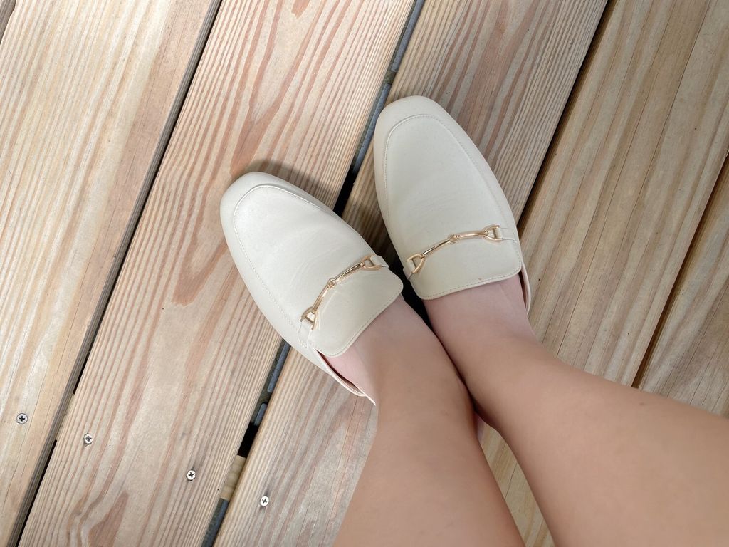 E2.咪亞 休閒鞋 $800 附穿照1~3張