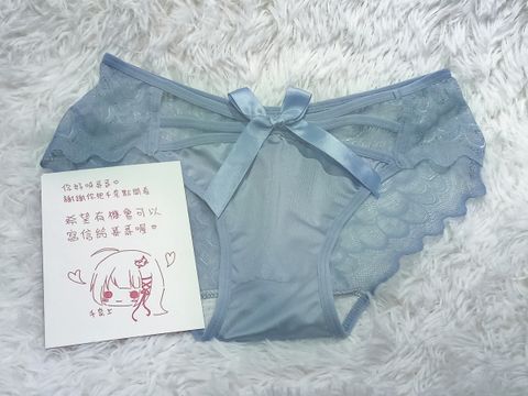透灰藍前鏤空長蝴蝶結羽型蕾絲內褲