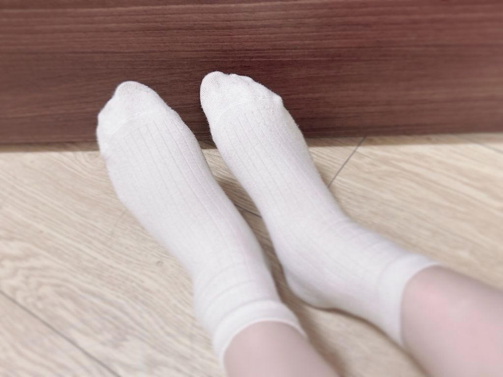 LINE_ALBUM_白襪含穿照_240618_5