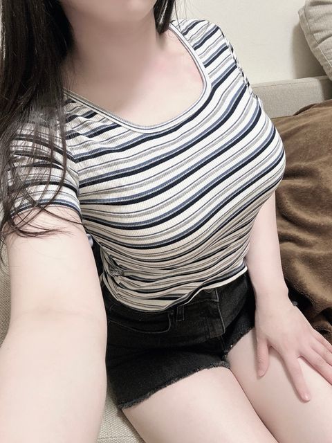 LINE_ALBUM_（待上架）上衣共6件各500底_241023_6