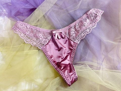 LINE_ALBUM_可先上架的內褲區 贈穿照_241023_11