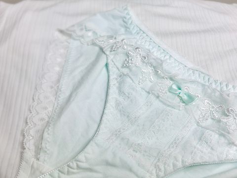 LINE_ALBUM_（日系蕾絲棉底700穿照2）奶黃花邊淡綠公主蕾絲淡藍小花粉紫夢幻_250127_2