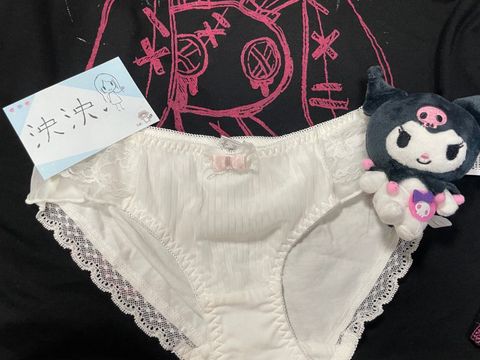 LINE_ALBUM_全新內褲✨_251027_3