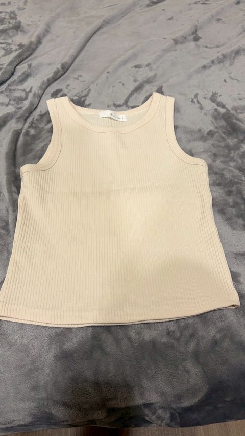 LINE_ALBUM_新上架上衣、下著_251102_2