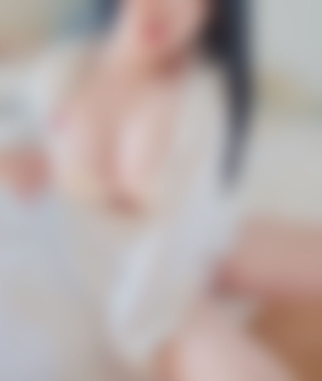 售C3.粉色酒紅緞帶蕾絲成套