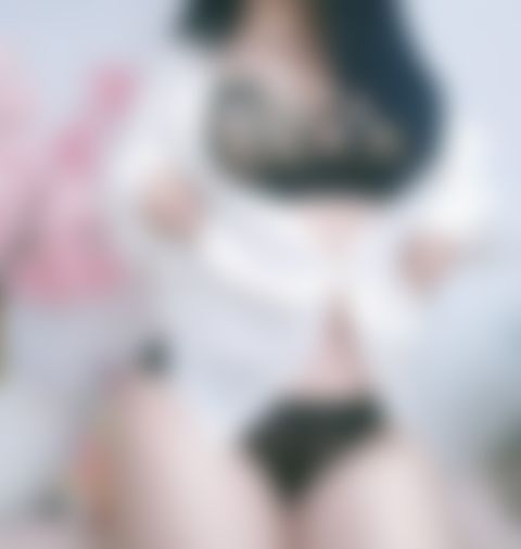 售C24.黑膚交叉成套