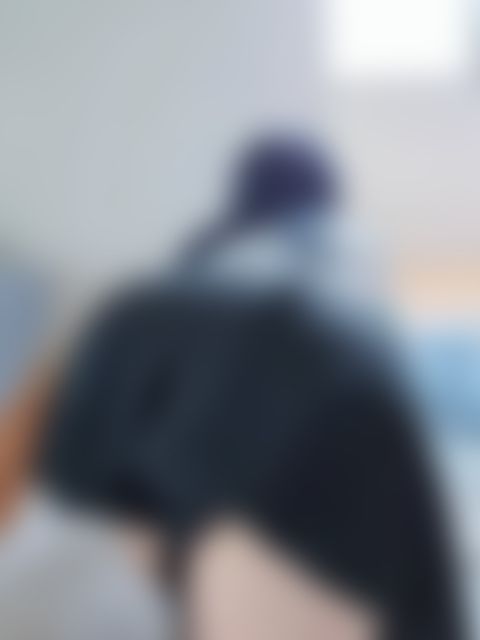 售DB1.傘狀黑短褲