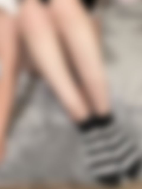 F1.黑白條紋短襪