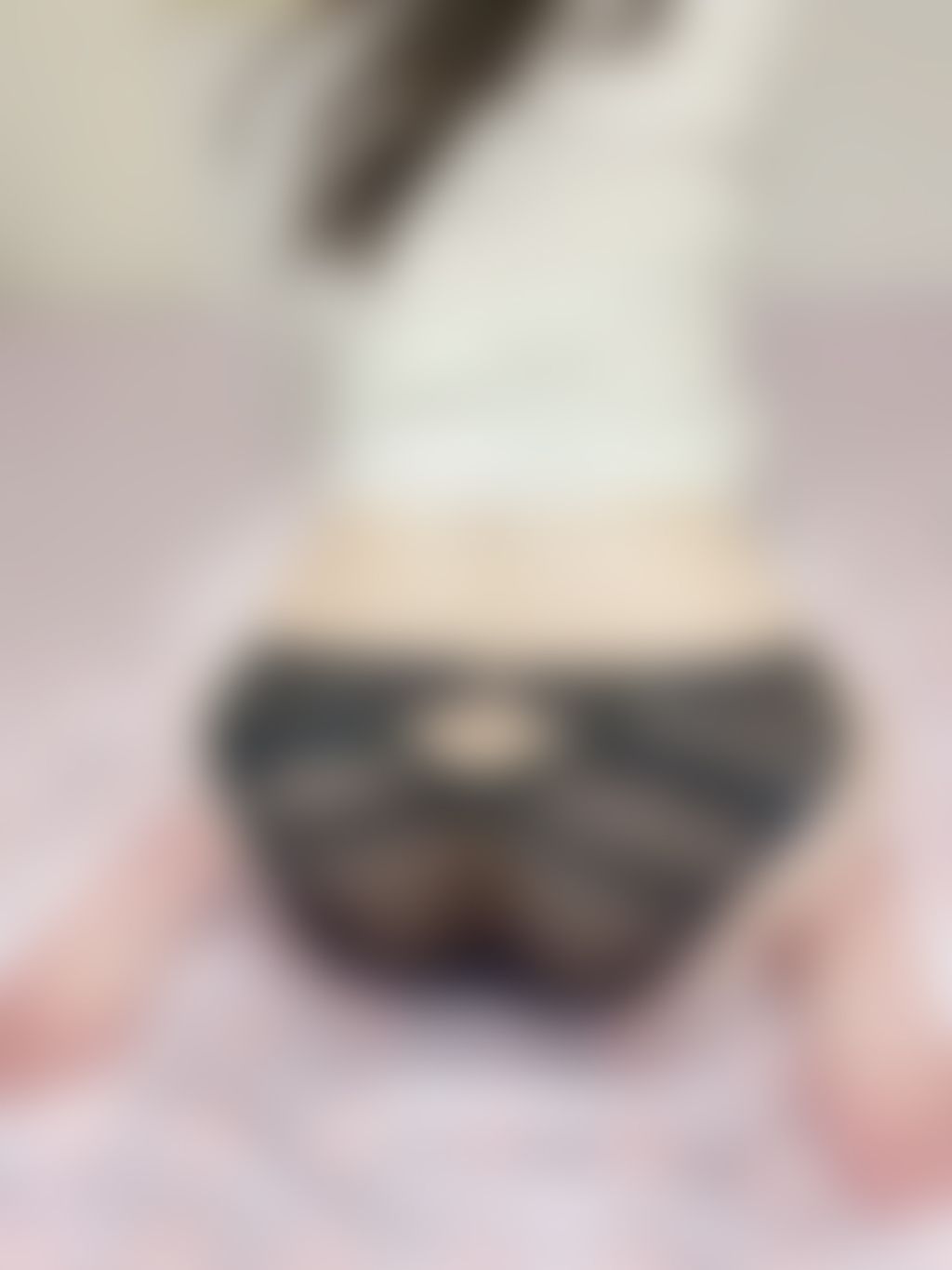 售A10.黑色蕾絲邊內褲