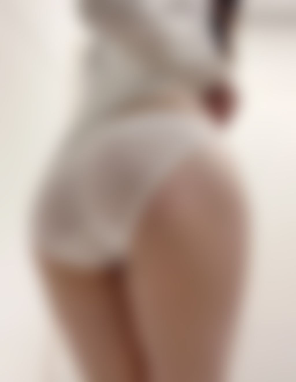 售A15.白色透膚內褲