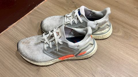 LINE_ALBUM_新上架鞋子_251111_1