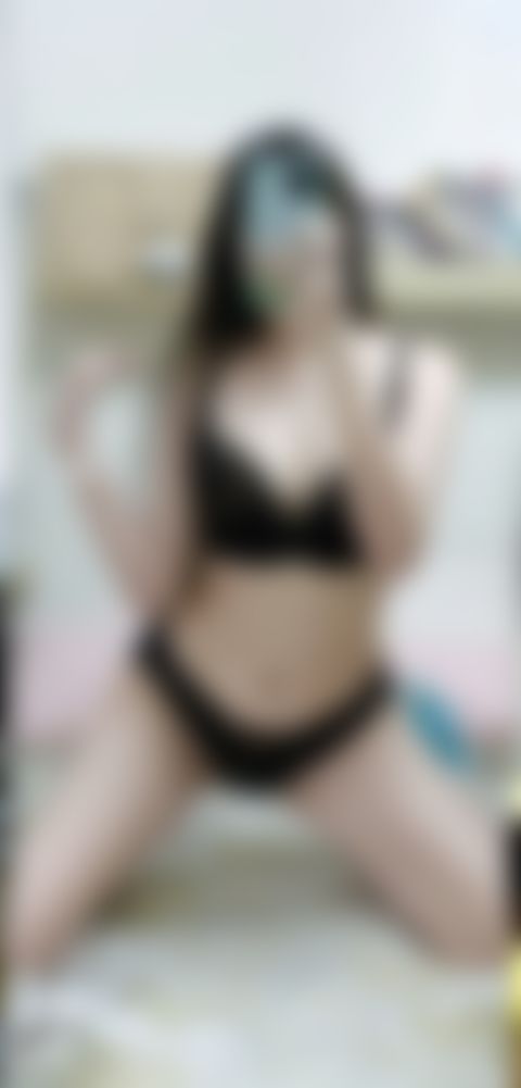 售C1.黑色氣質品牌成套