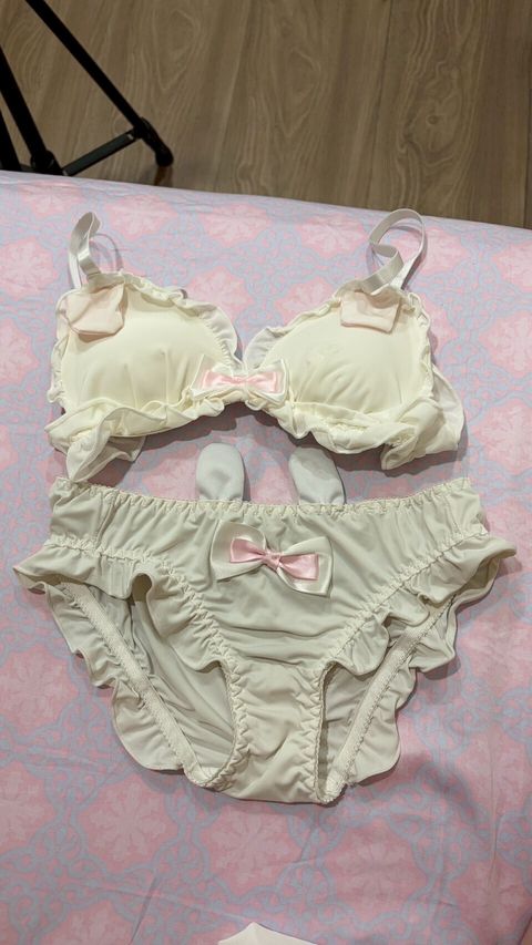 LINE_ALBUM_1110新上架成套_251111_2