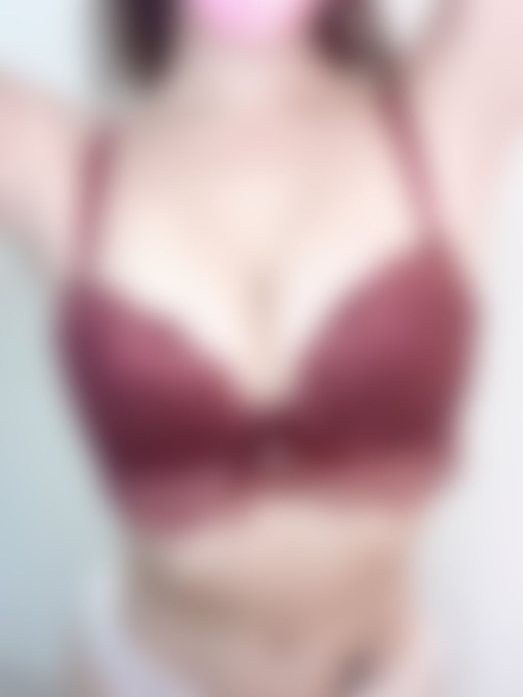 B3.深紅蕾絲內衣