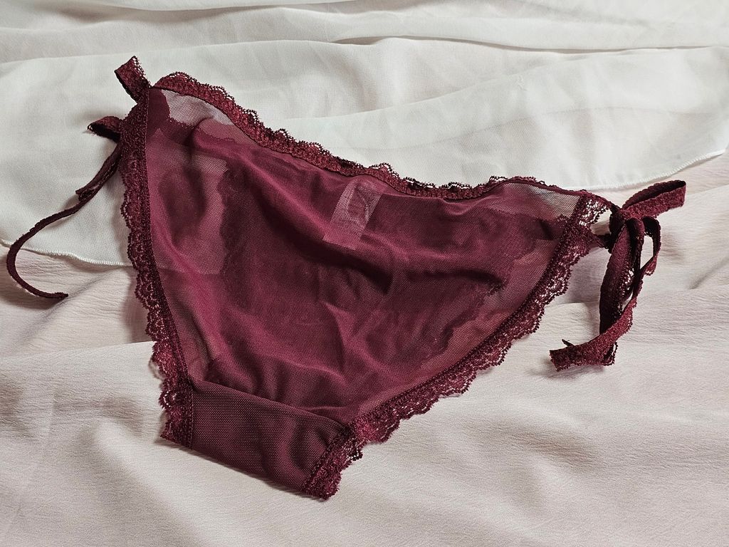 8-2_蕾絲_透膚_綁帶_性感成熟_酒紅低腰