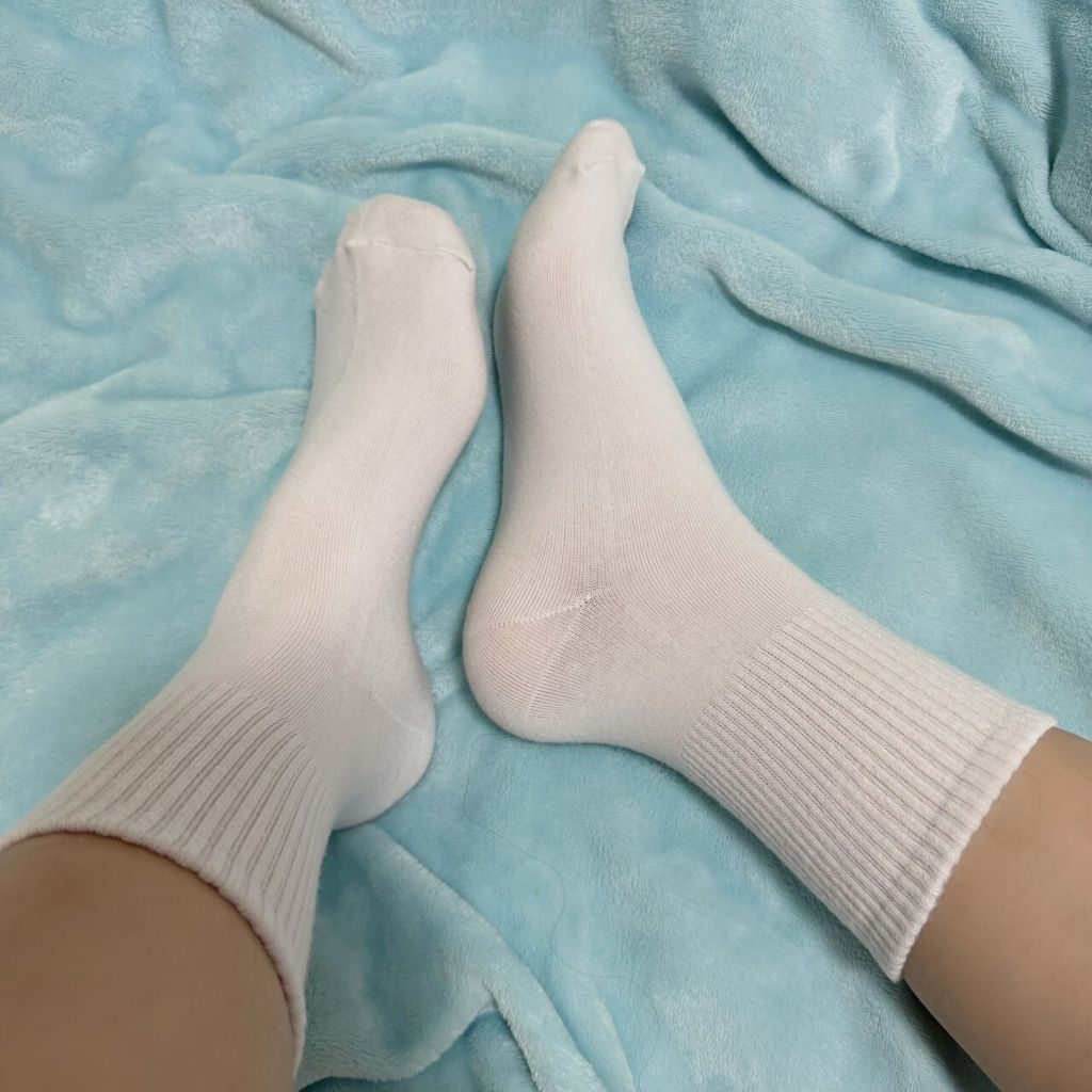 LINE_ALBUM_學生白襪2_260210_1