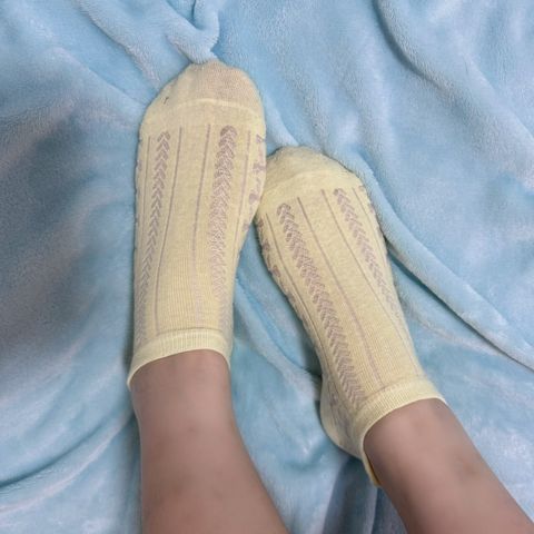 LINE_ALBUM_綠色蝴蝶結透襪_260210_1