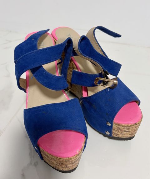 LINE_ALBUM_螢光撞色厚底涼鞋 600贈穿照4張_260217_3