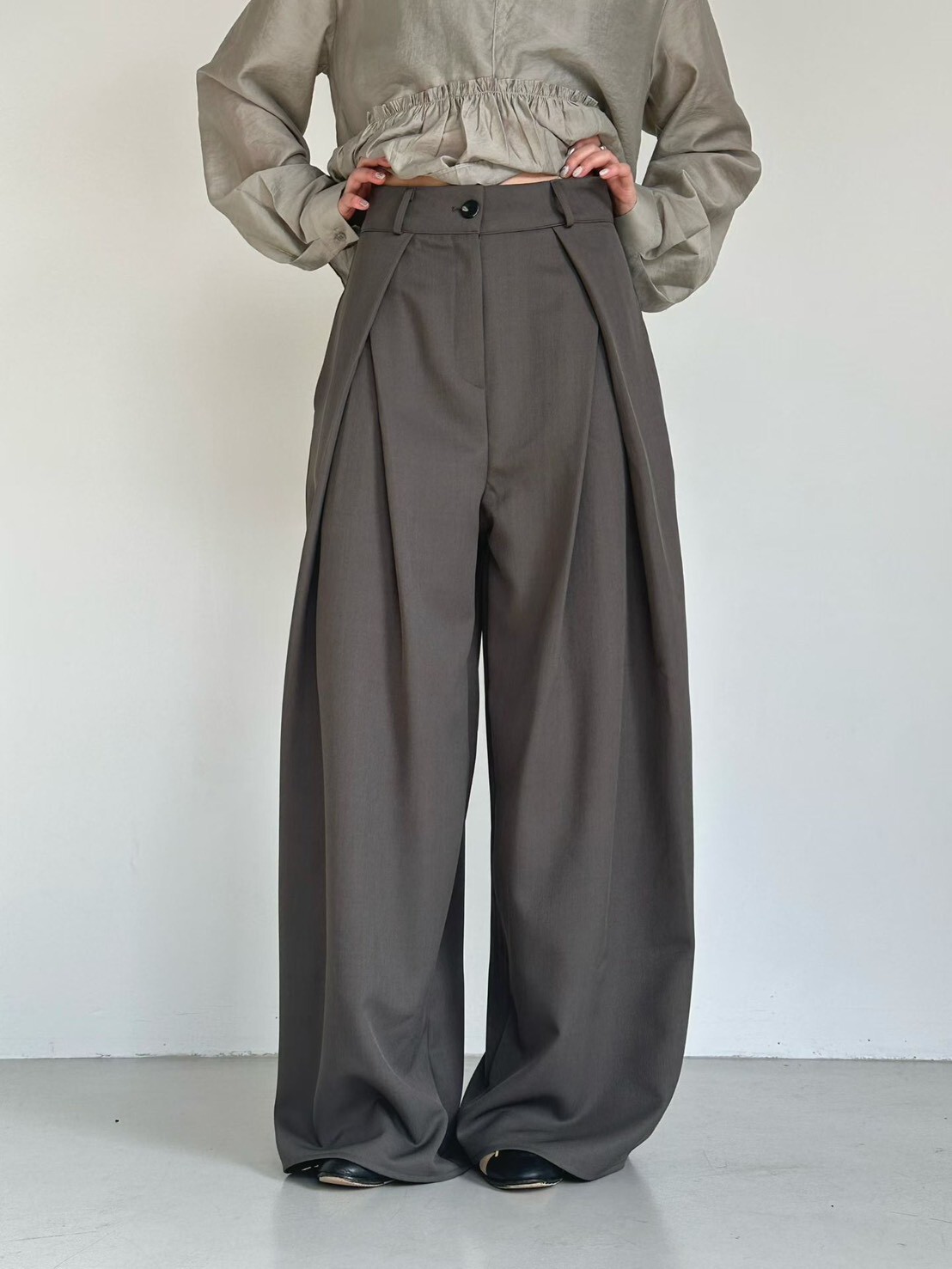 LINE_ALBUM_Clothink-2026-0321-1_260321_255