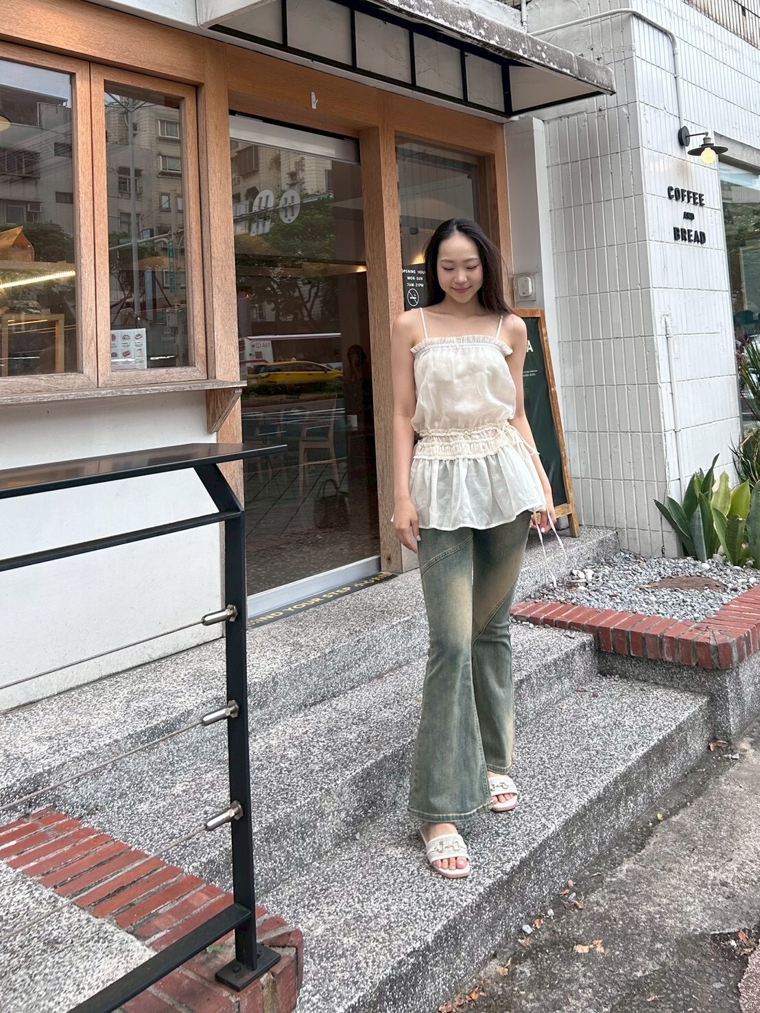 LINE_ALBUM_康小姐_260612_1