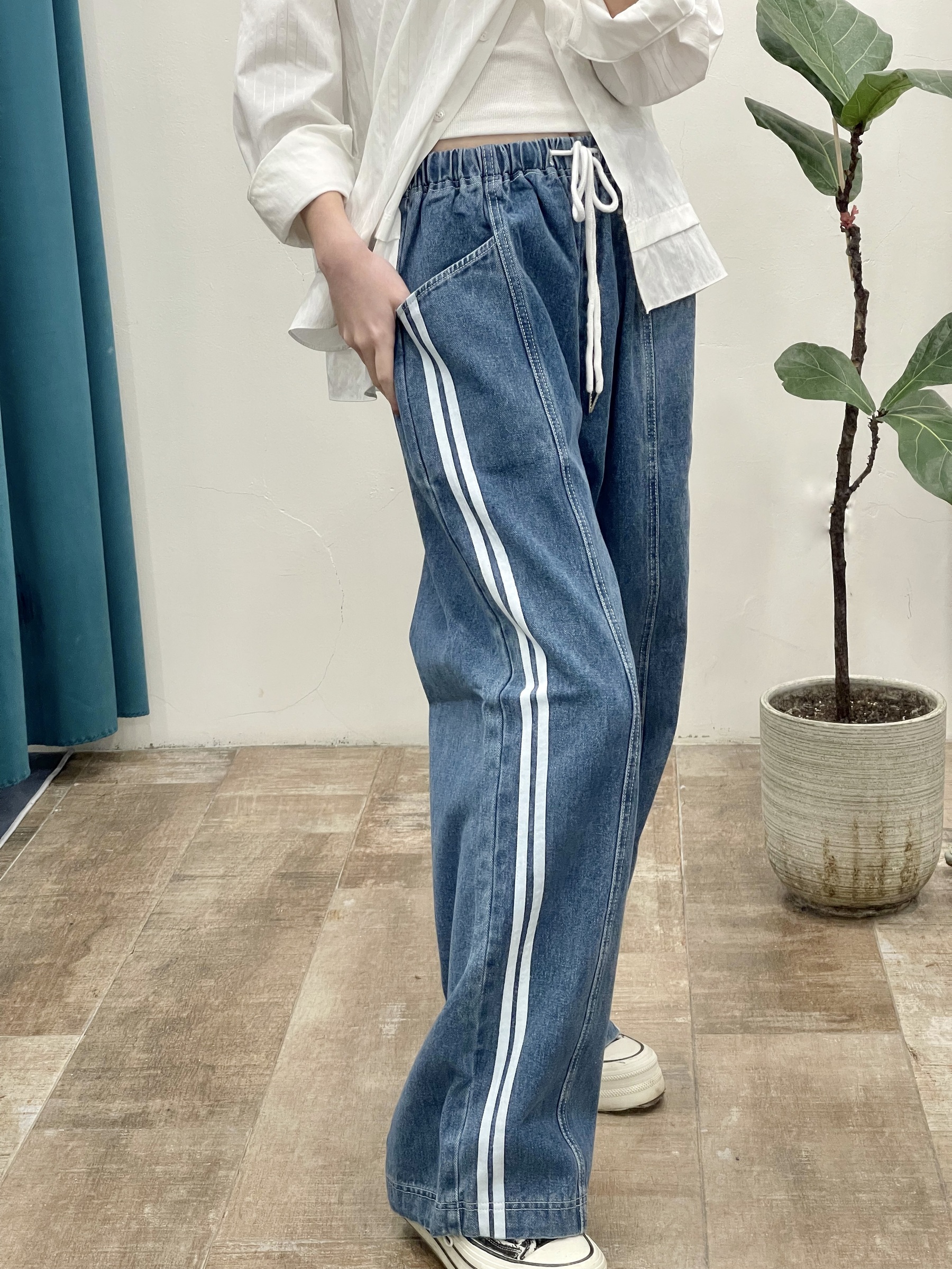 E05C2DE9-AEE8-4B44-852A-10643BDF2749